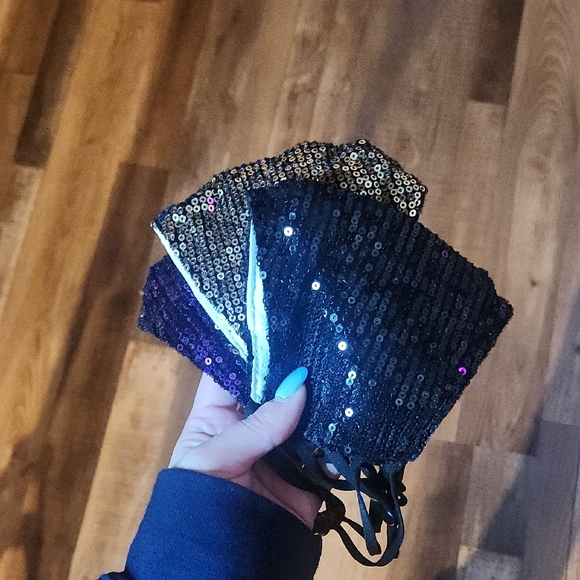 Sequin Face Masks Hot Pink - Picture 2 of 2